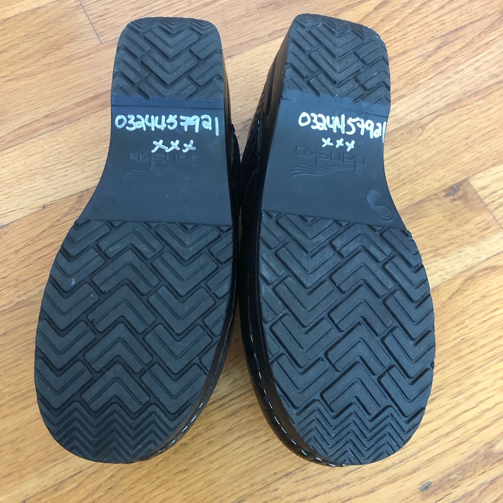 Dansko Professional Tooled Women’s Clog Size 38 - image 5